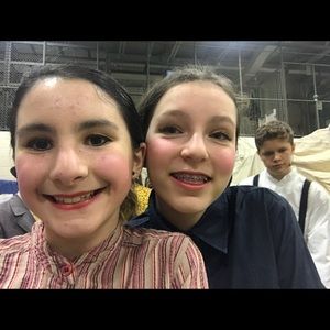 Meet your Posher, Hamida